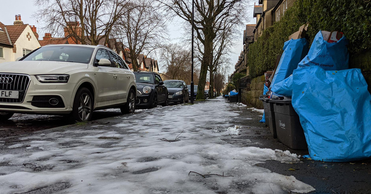 Appeal for patience as council refills grit bins