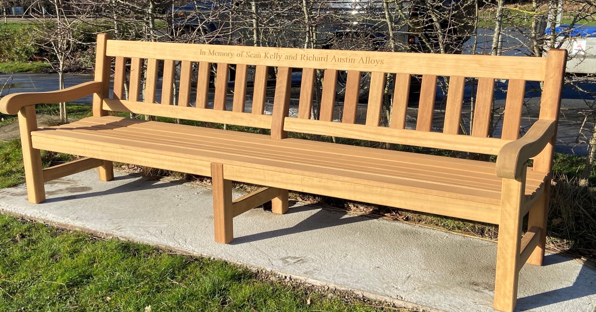 Harrogate rugby club dedicates memorial bench to fan who died