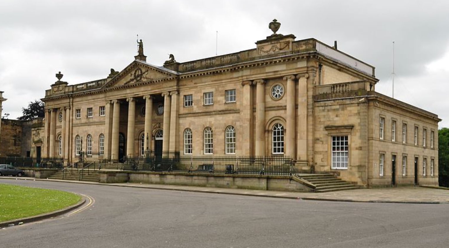 Harrogate man who downloaded 18,000 prohibited images of children avoids jail