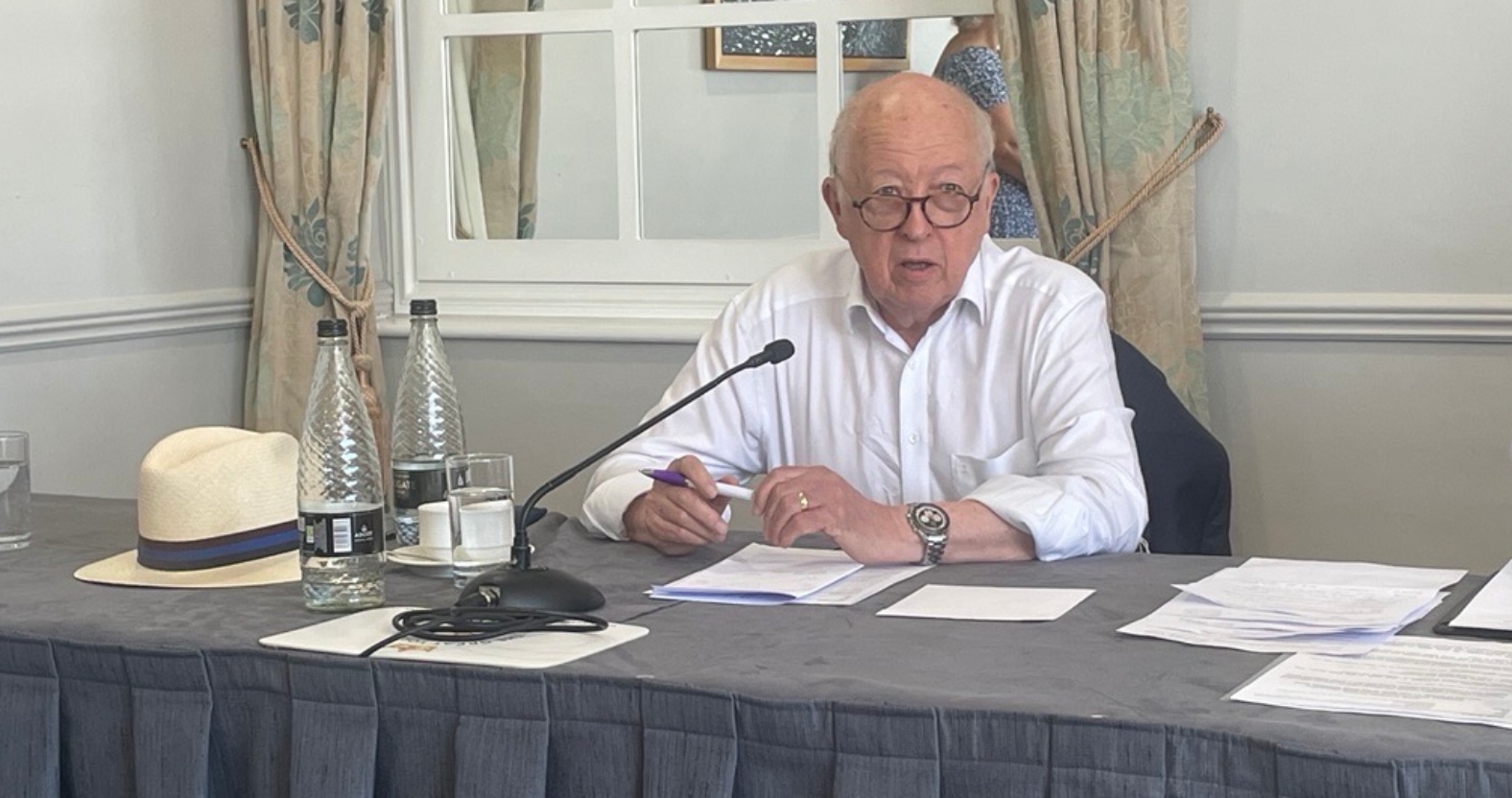 ‘Historic’ deal sees Ripon take back control of town hall